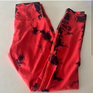 Lululemon Red and Black diamond Dye Leggings. Wunder Train* Size 6*